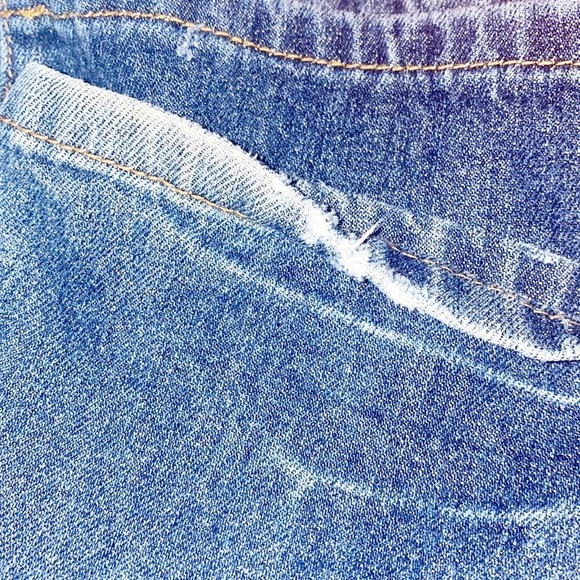 Carbon Mens Dark Wash Minor Distressed Boot Jeans - Picture 11 of 12